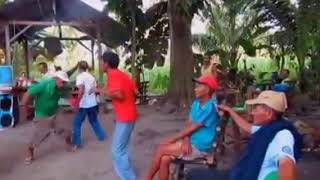 KECEWA MASSAL