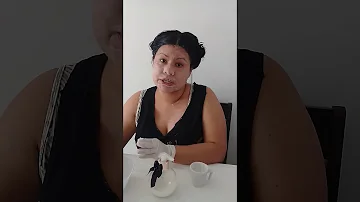 Como tirar mancha de tinta de cabelo da pele com bicarbonato?