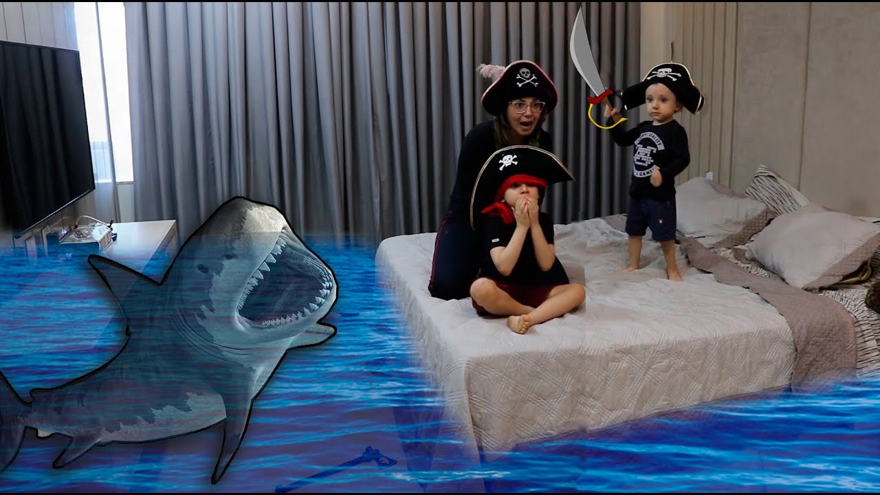 Brincando de Piratas (Dany, Cadu e Caio)