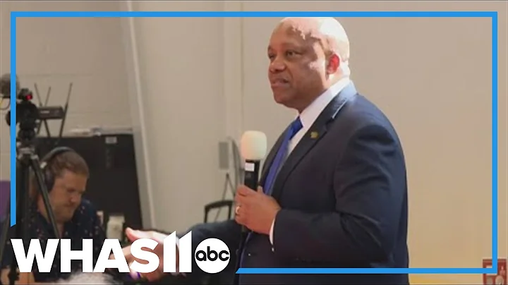 JCPS board approves contract with new superintendent