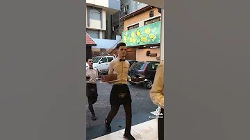 دول أخواتي دول بضهري دول 