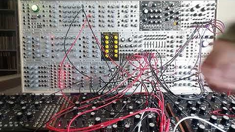 Augmented Moog - 6 (envelope follower as a modulation source)