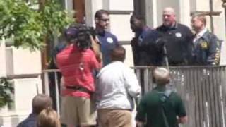 Crowds Protest Vick at Court