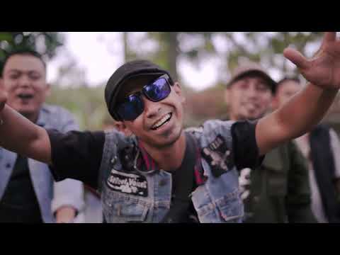 Kantong Kosong Celana Bolong - Pecinta Malam ( Official Music Video )