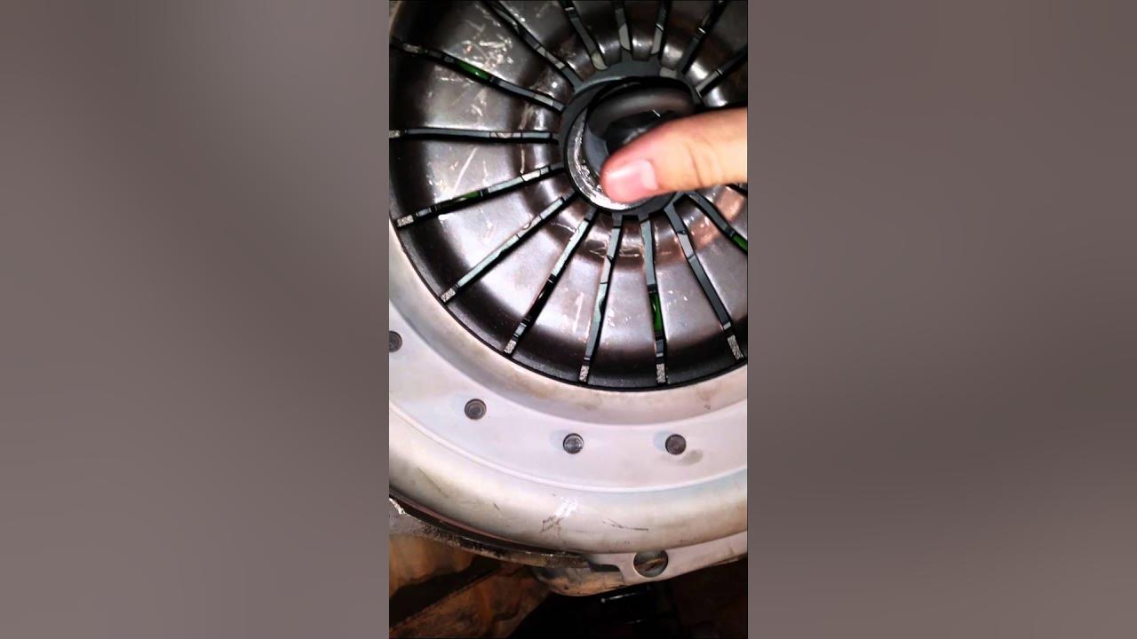 Cummins g56 clutch install tip YouTube