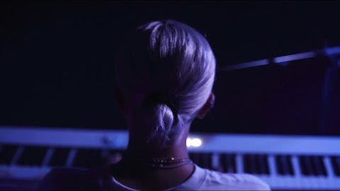 Kathy Long - Time Is Fleeting (Live at The Bunker Studio)