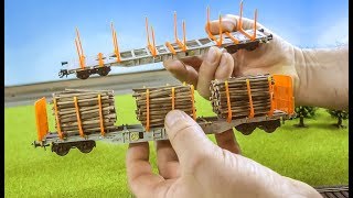 BRAND NEW  log wagons get unboxed and pulled by a stunning loco!