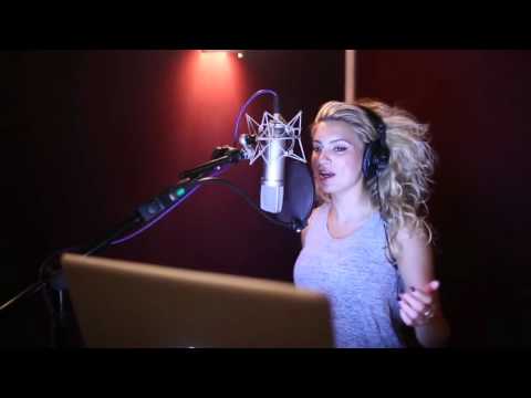 The Sims 4 Get Together: Tori Kelly Simlish Recording Session