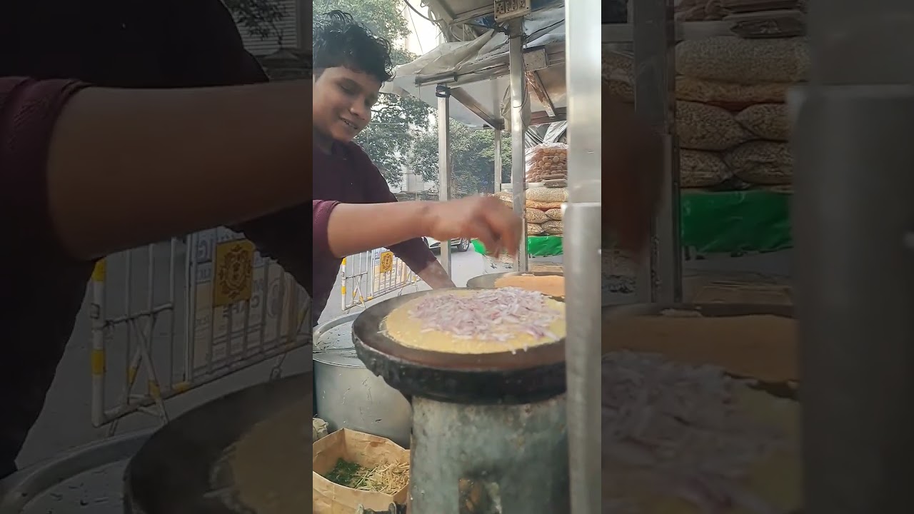 Desi street masala cola with Rajasthani dish at Rs.40 only available at kolkata