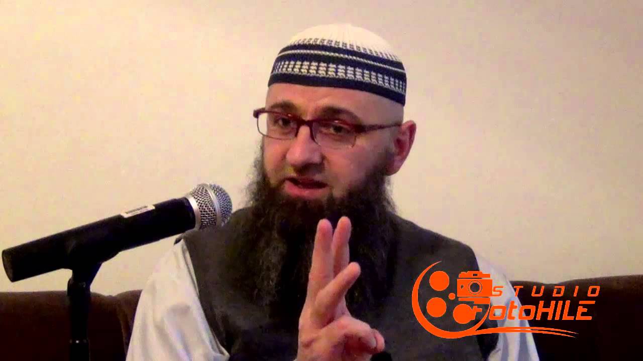 Ispravnost klanjanja dva rekata prije džume ? dr. Safet Kuduzović