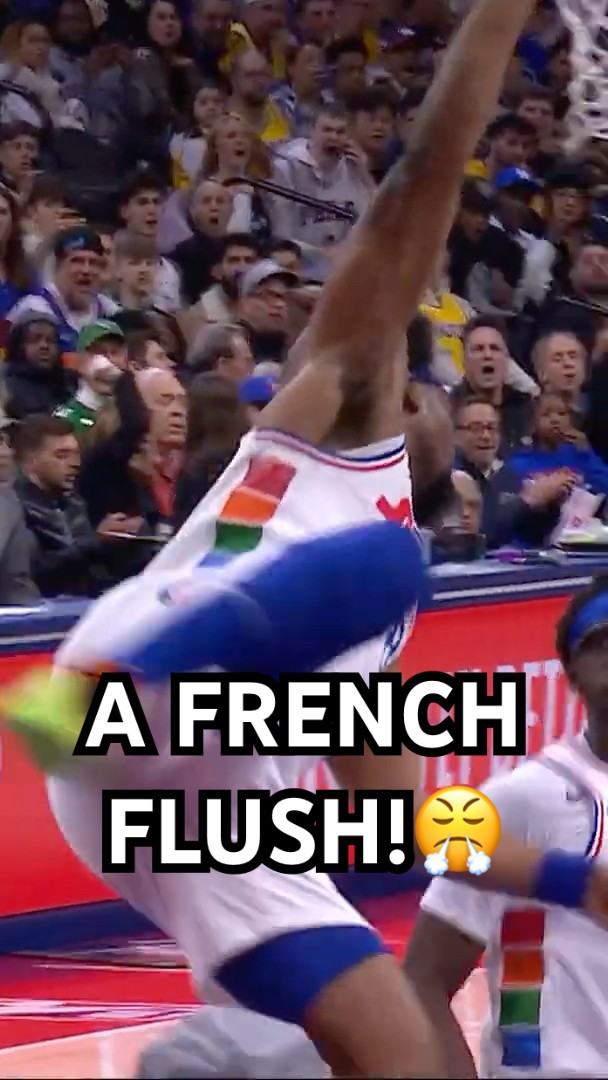 Yabusele goes coast to coast for the thunderous slam!