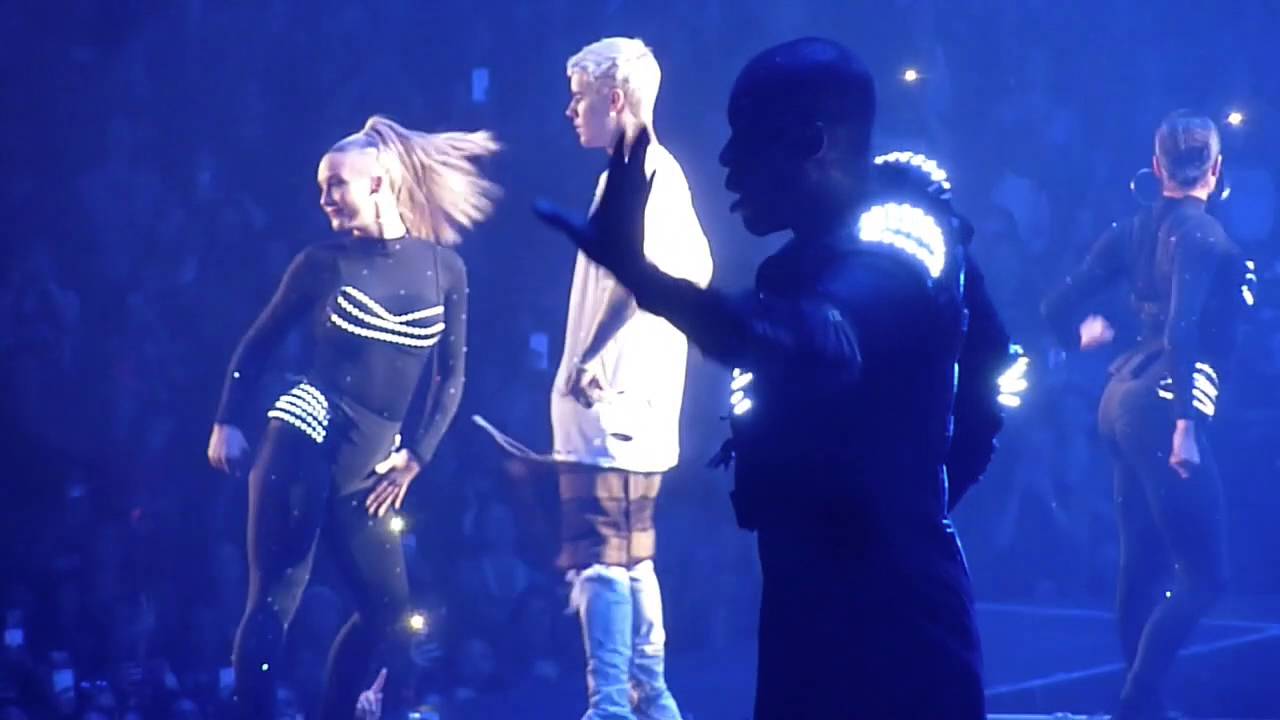 BOYFRIEND -JUSTIN BIEBER: PURPOSE WORLD TOUR  7.15.16 ACNJ