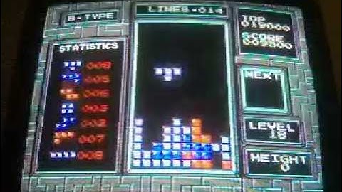 NES Tetris level 18 height 0 No "next box"
