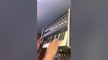 Moog Micromoog (1975)