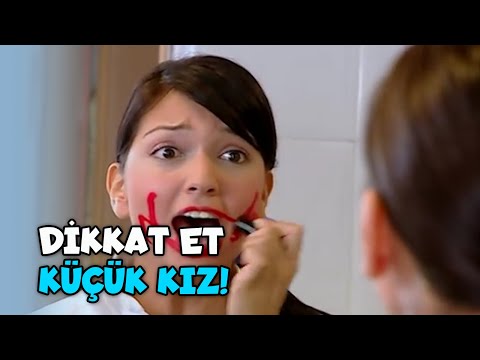 Ayşegül, Tuğçe'ye Haddini Bildirdi! - Acemi Cadı Özel Klip