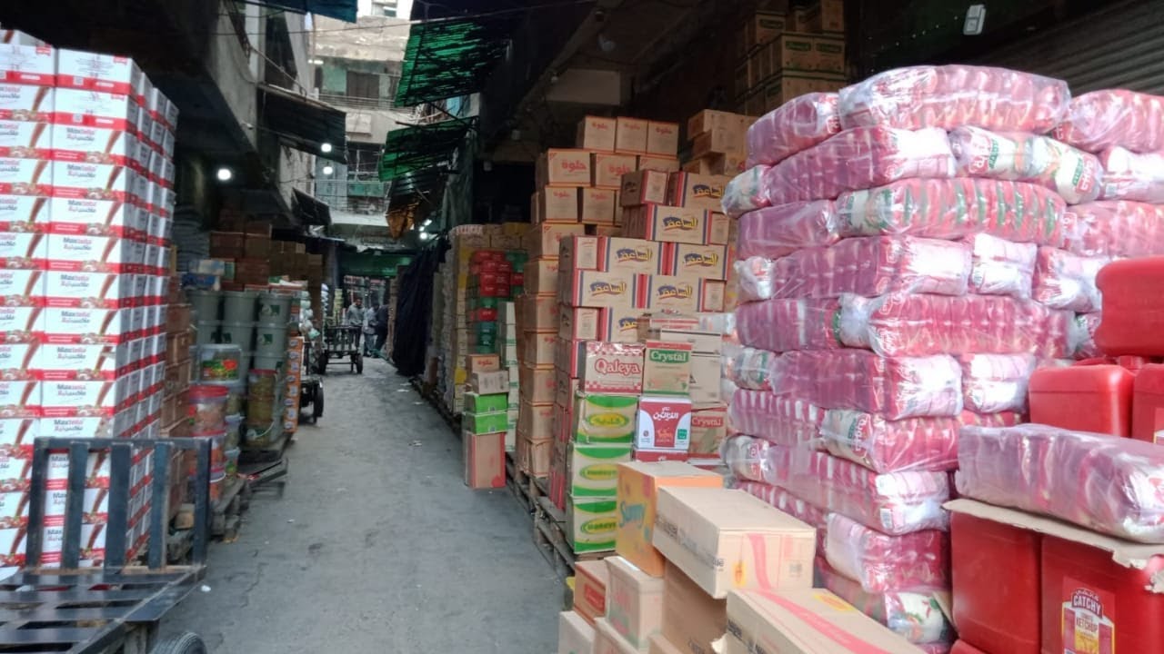 معقولة الاسعار دي في اكبر سوق جملة في مصر😱بين الصورين في باب الشعرية💥زيت سكر سمن أرز مكرونة بقوليات
