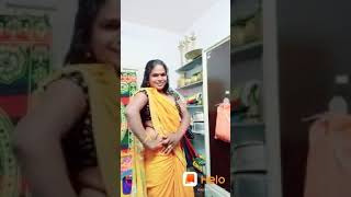 Tamil aunty yellow saree