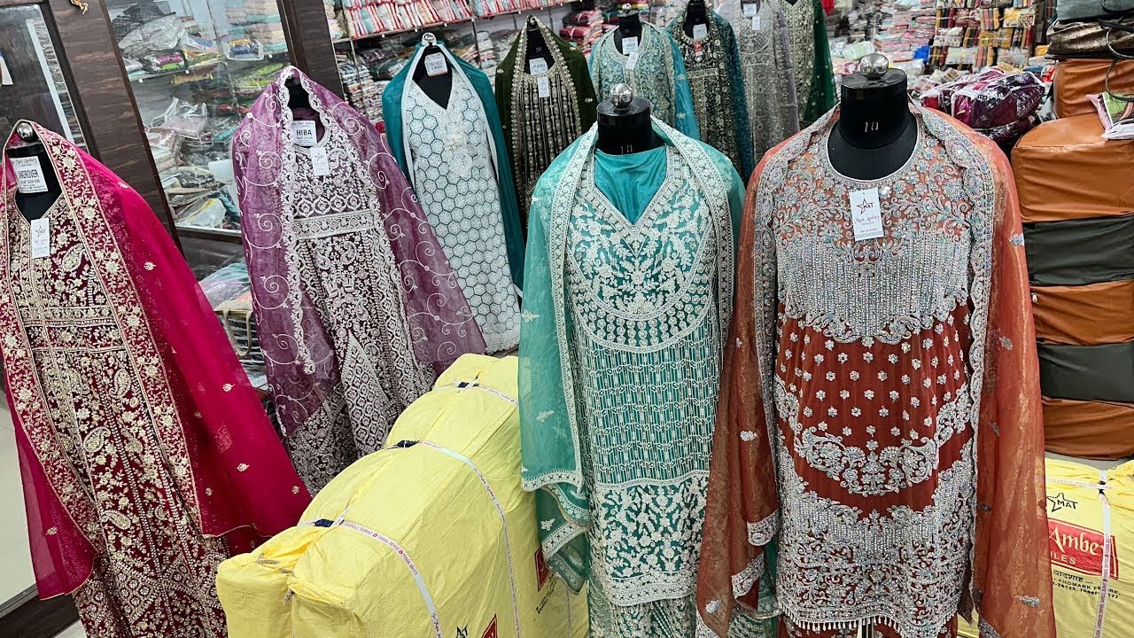 किलो के भाव में सूट बिना डरे जितना मर्जी माल लो इससे सस्ते सूट कहीं नहीं मिलेगे 