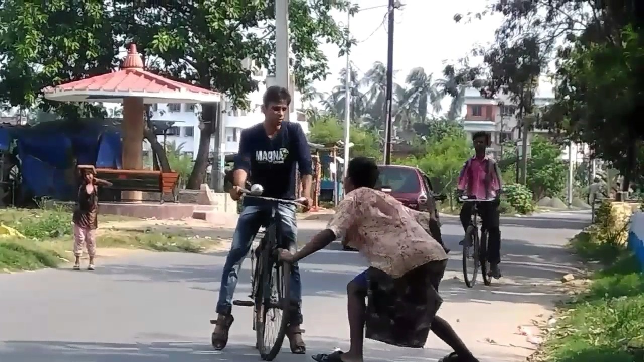 Psycho guy on street prank!!(Raj & Suvo)