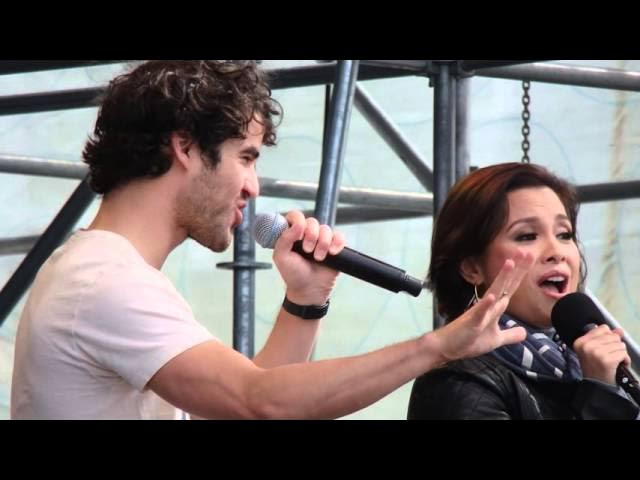 Elsie Fest: Lea Salonga & Darren Criss - A Whole New World