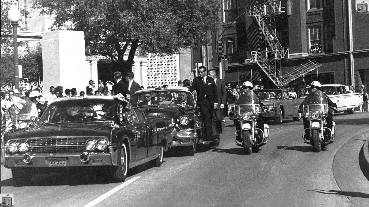 JFK Assassination: Prayer Man is Lee Harvey Oswald - YouTube