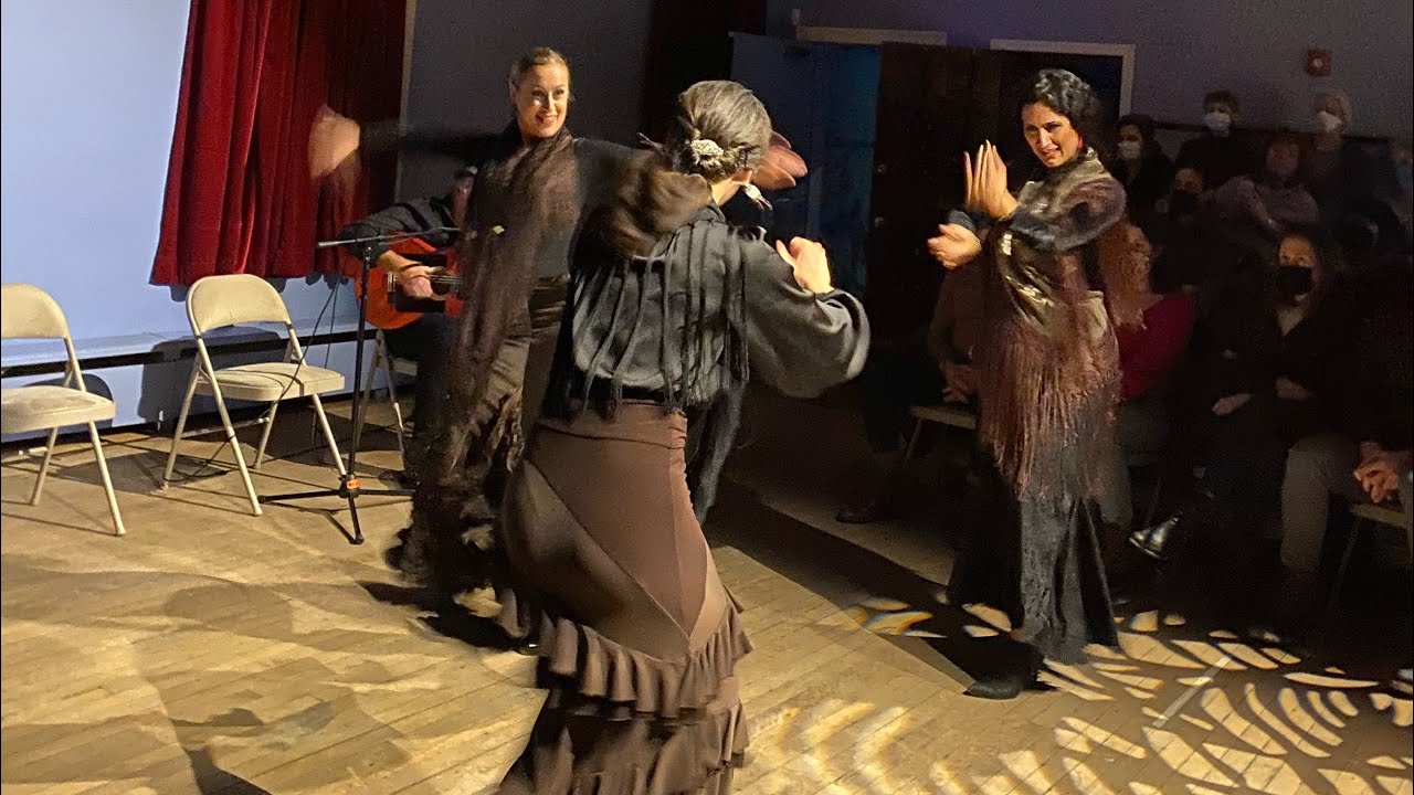 Por Sevillanas | Narración Flamenca