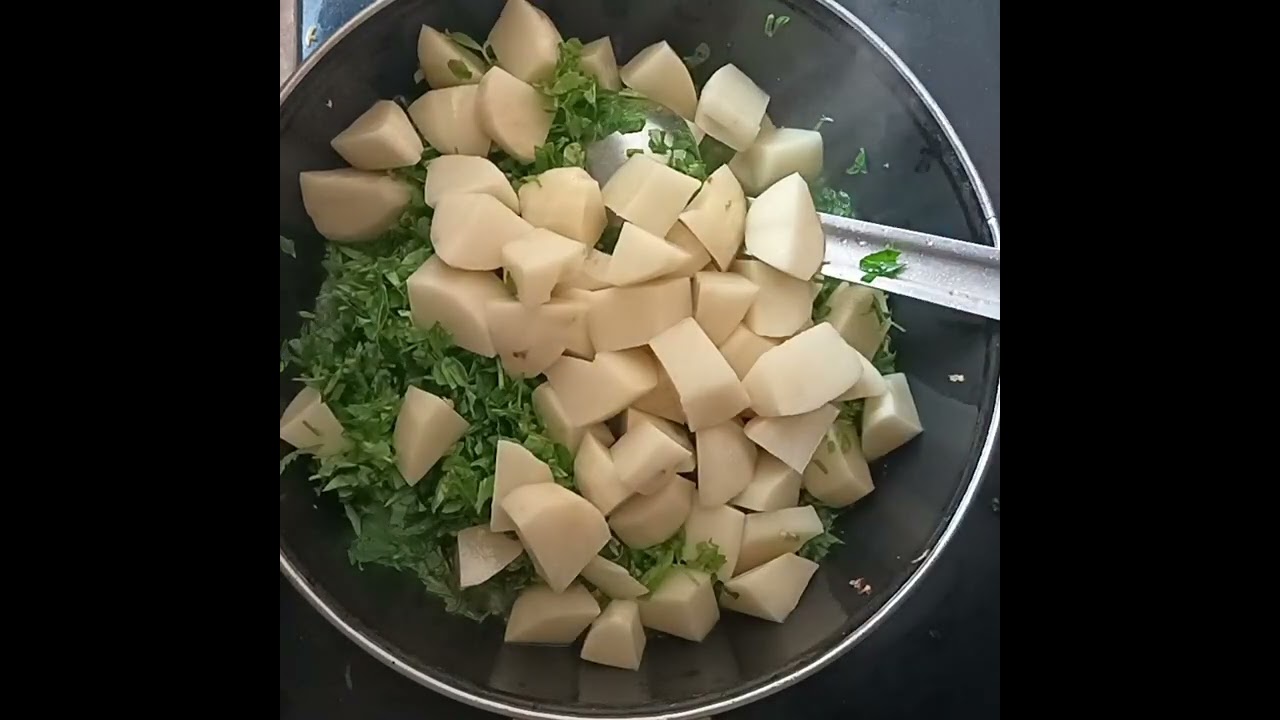 Methi aloo ki sukhi sabji ki chatpati recipe vlog 