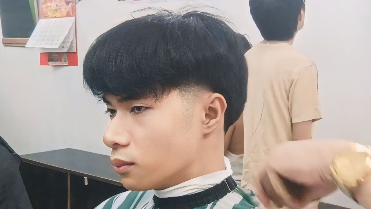 how-to-do-a-simple-taper-fade-haircut-tutorial-cris-barber-youtube