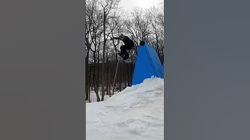 New rider keeps sending it in the park #snowboarding #grinds #bail #crash #wipeout #jib #sendit