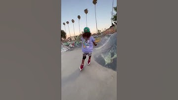 She so fast I couldn’t keep up 😮‍💨 #shorts #rollerblading