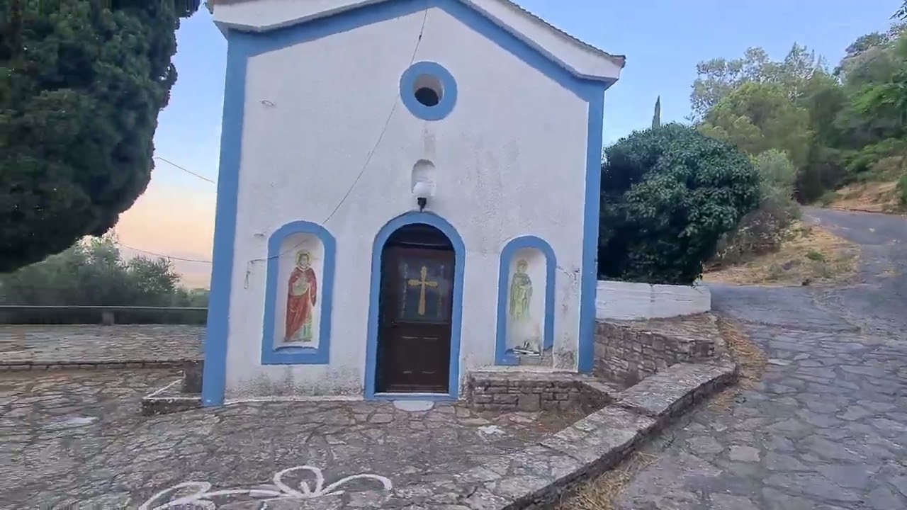 ΠΑΓΩΝΔΑ ΣΑΜΟΥ... Ο δρόμος που οδηγεί για το Δημοτικό Σχολείο, και για τον οποίο δεν μπορούν να