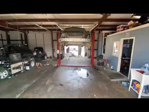 Auto Shop Floor Cleaner