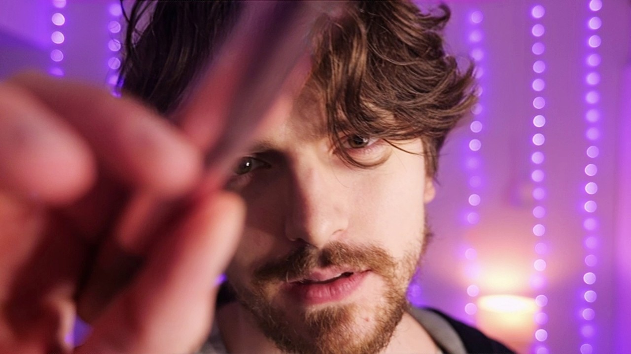 Watch this if you can't Sleep tonight - ASMR (Obviously)