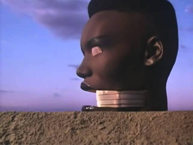 Grace Jones - Pull Up To The Bumper+Slave To The Rhythm