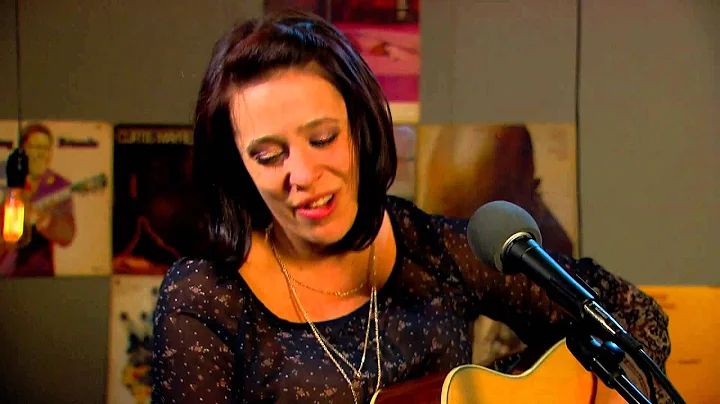Danielle Nicole - 'Don't Think Twice, It's All Rig...