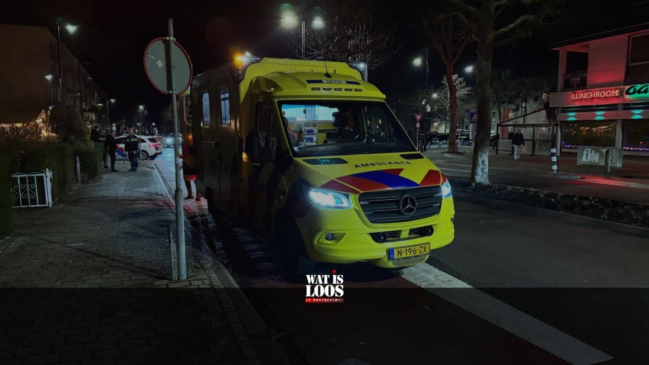 TWEE GEWONDEN NA AANRIJDING IN VALKENBURG: AUTO RIJDT DOOR