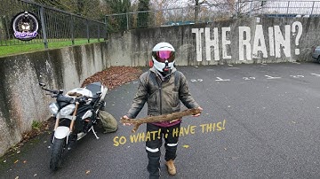 “POV: Je reed voor de lol een storm in” (MotorBurt MotoVlog)