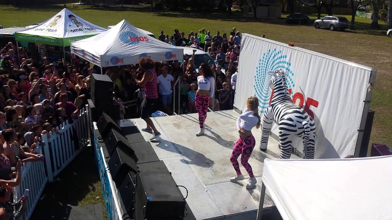 Redfoo performing his new single "New Thang" live for B105