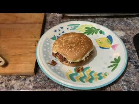 How To Make Ghetto Hooker Spaghetti Burgers 