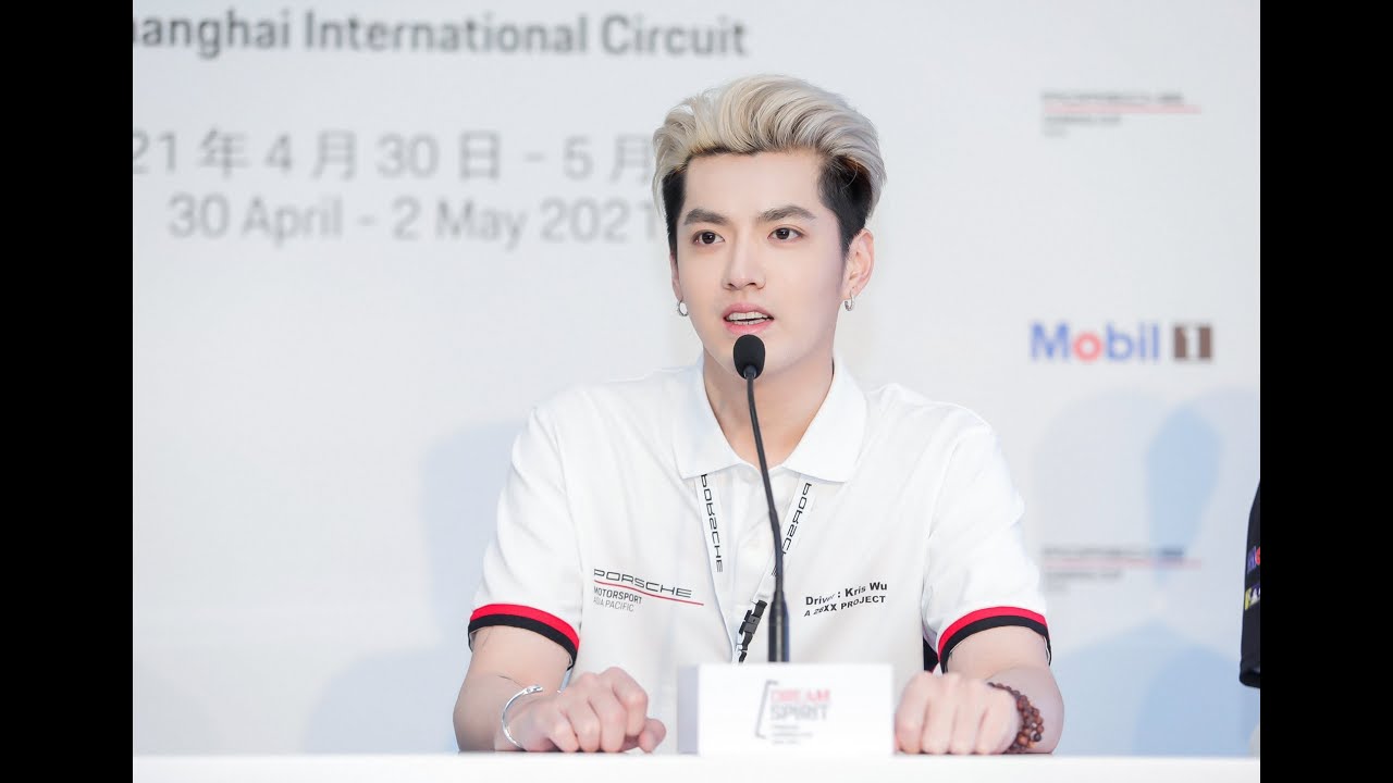 Eng Sub] 【吴亦凡 Kris Wu】Interview at Porsche Official Test Day
