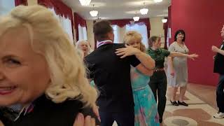 картинка: С Днём Рождения, Валентина)))С Днём Рождения, Николай)))🎉🎉🎉... 13.04.25...