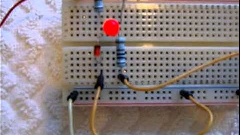 DC Low Voltage LED indicator circuit