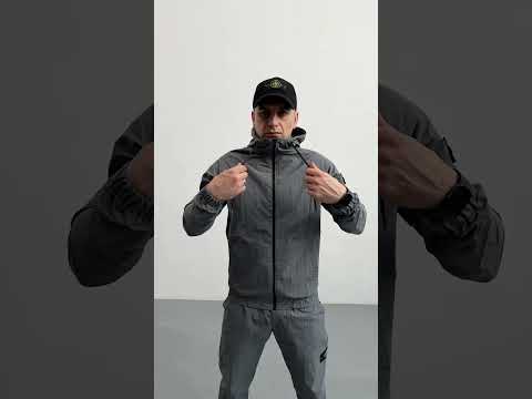 Спортивний костюм Stone Island плащівка парашутка весна\осінь , костюм чоловічий спортивний з плащівки, видео 1