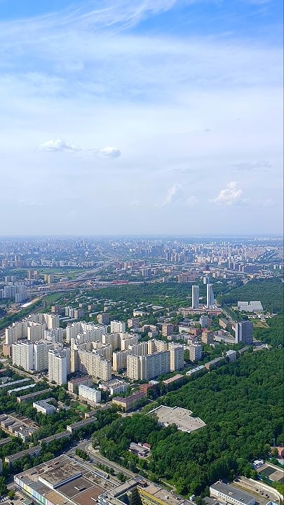 Москва. С высоты птичьего полёта. Останкинская телебашня / Moscow. Bird ...
