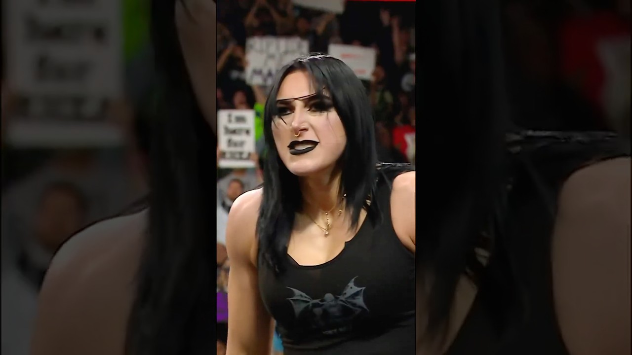 Nia Jax amarga el regreso de Bayley a WWE RAW con una aplastante victoria e inicia una guerra contra Rhea Ripley 4 Nia Jax amarga el regreso de Bayley a WWE RAW con una aplastante victoria e inicia una guerra contra Rhea Ripley