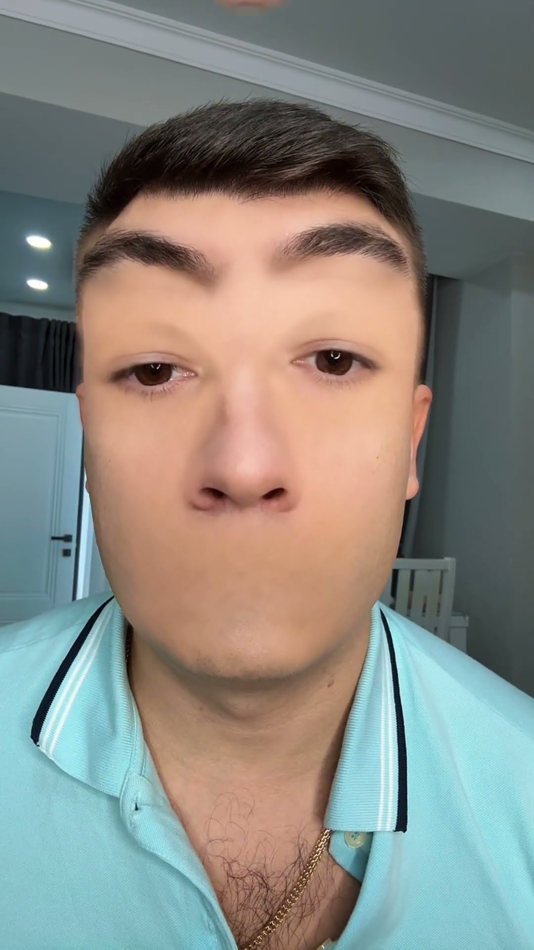 Face building by Secret Vlog