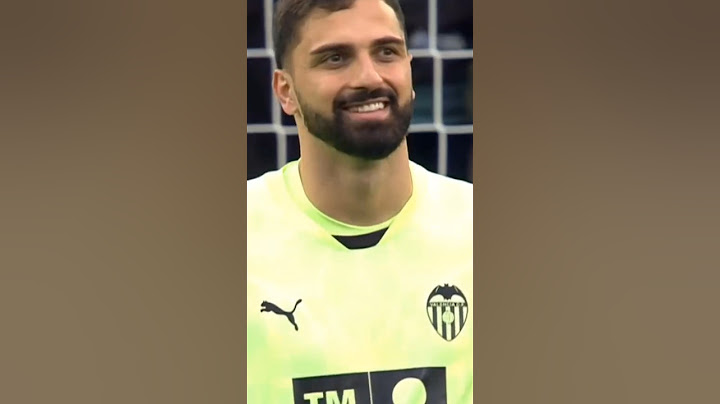Robo del año 🤝 #valenciacf #futbol #laliga#amunt #VAR
