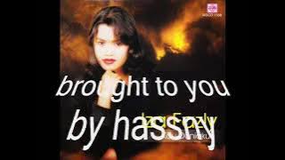 iza fazly _ dalam senyum aku berselindung (1998)