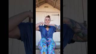The bloopers…
I’m a professional don’t you know
Behind the scene shots for my promo shoot ahead of my release for my 3rd album VITAMIN M that drops tomorrow!!
https://madammisfit.ffm.to/vitaminm
So please, save the link, support new music and join the party on Friday The bloopers…