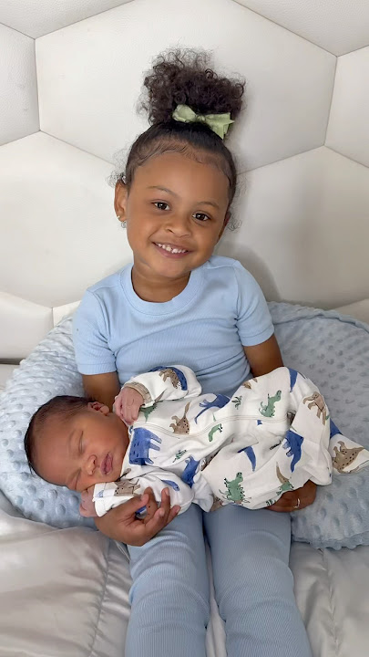 This Is What Love Looks Like 🥰